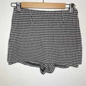 Zara Black White Mini Skort